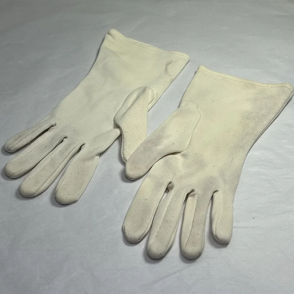 Vintage 1950 1960 White Ladies Gloves fabric Wrist length‎ Wedding Drama Driving